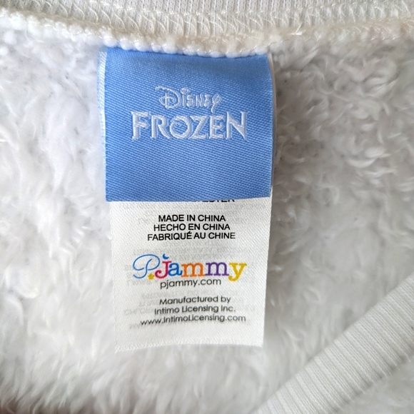 Disney Frozen P Jammy Women's White Fuzzy Top NWT - Picture 3 of 11